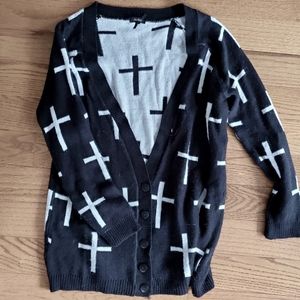 Nollie women's button down cross sweater